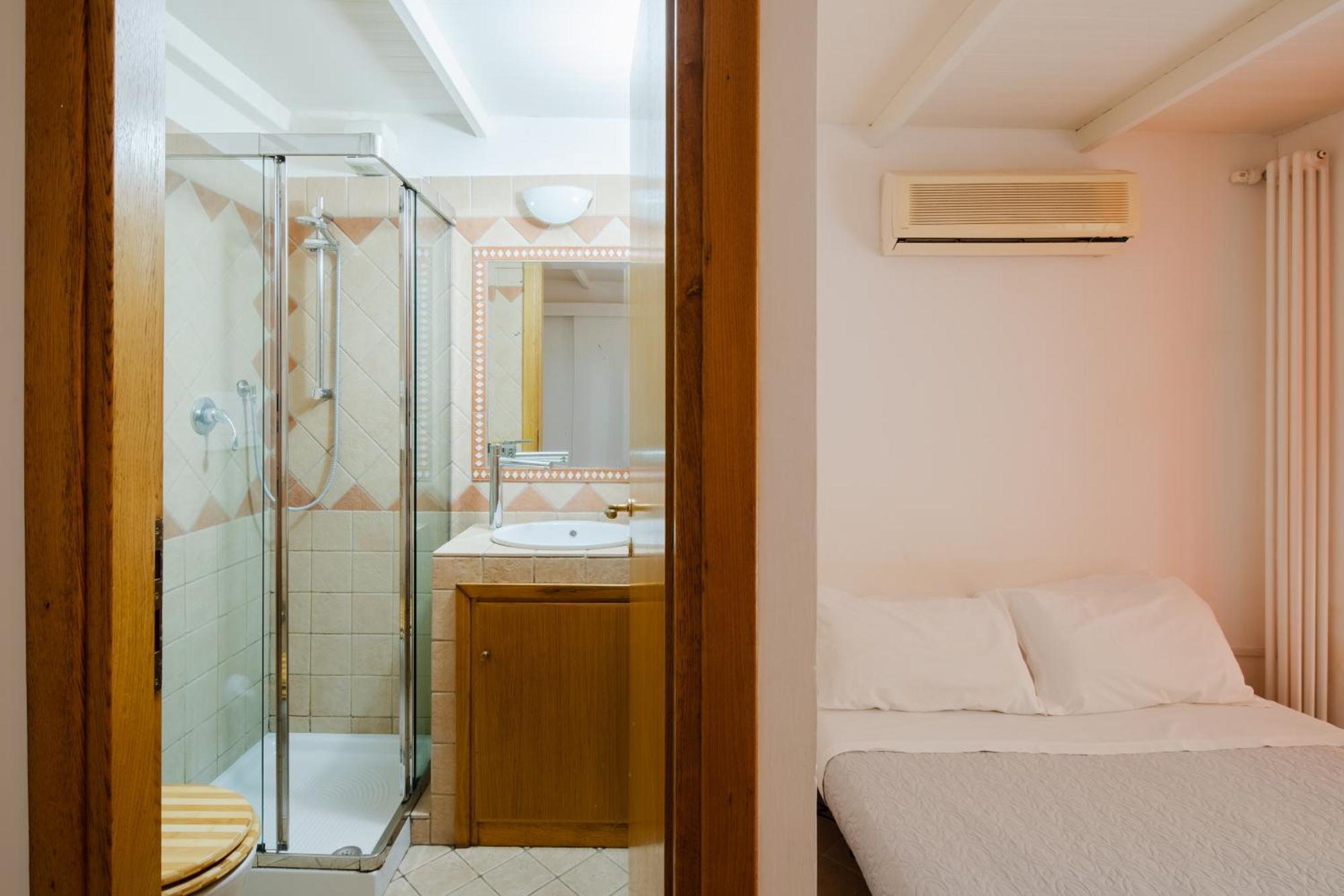 Aurora Apartment Рим Екстериор снимка